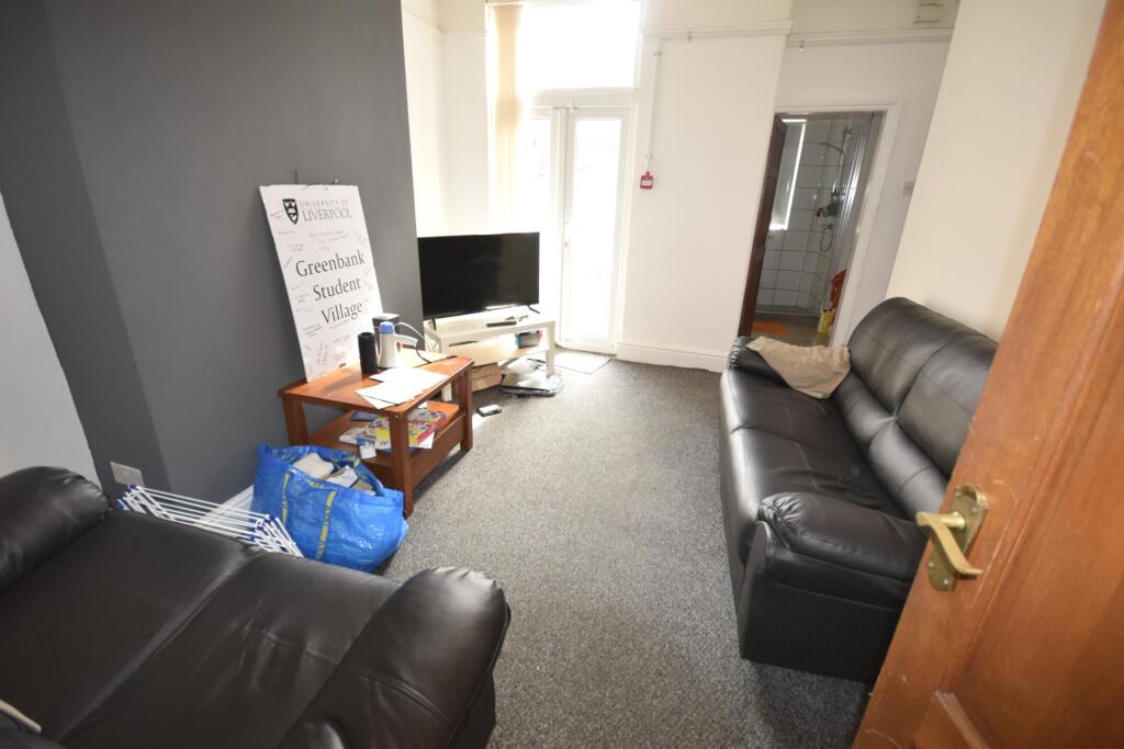 7 bed Detached for rent in Liverpool. From Rooms4u - Liverpool