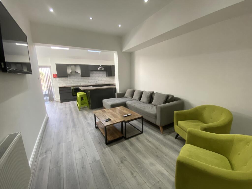 9 bed Detached for rent in Liverpool. From Rooms4u - Liverpool