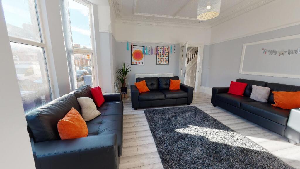 5 bed Detached for rent in Liverpool. From Rooms4u - Liverpool