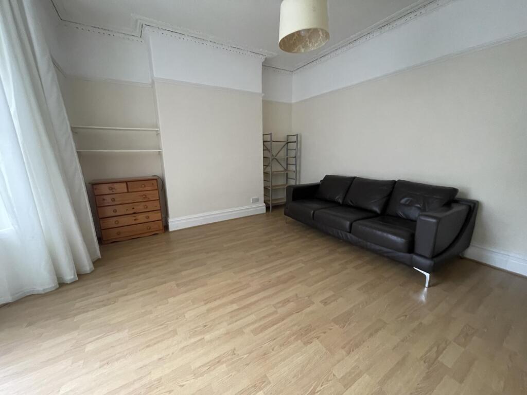 5 bed Detached for rent in Liverpool. From Rooms4u - Liverpool