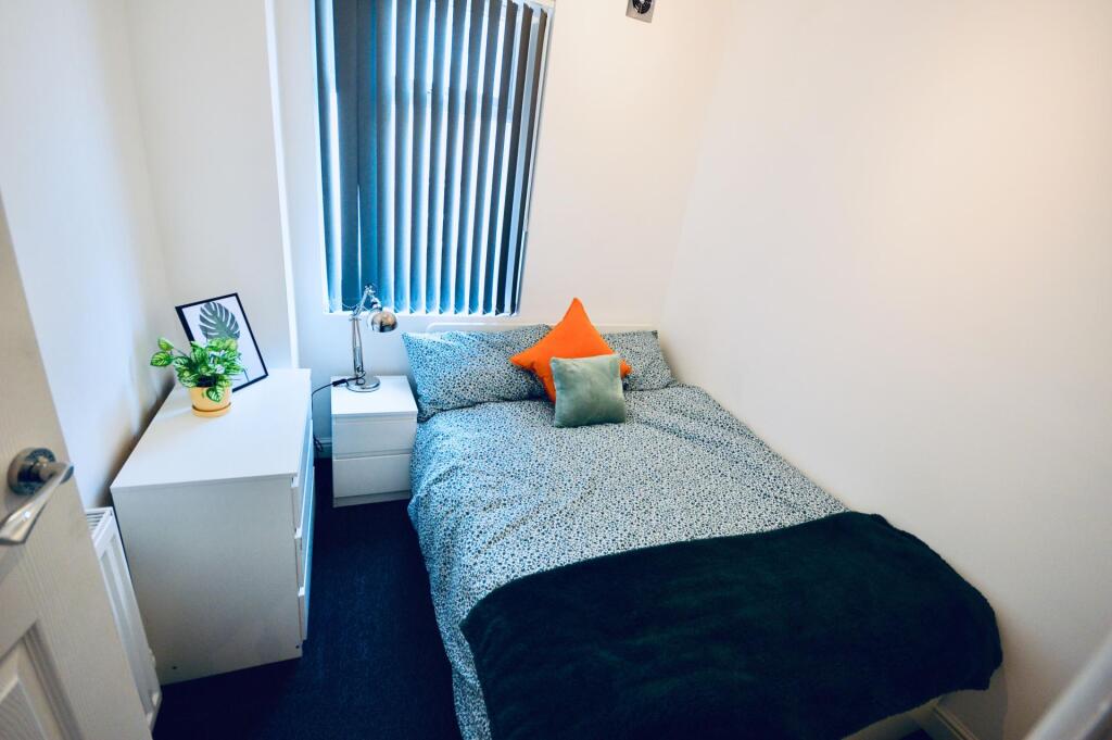 3 bed Detached for rent in Liverpool. From Rooms4u - Liverpool