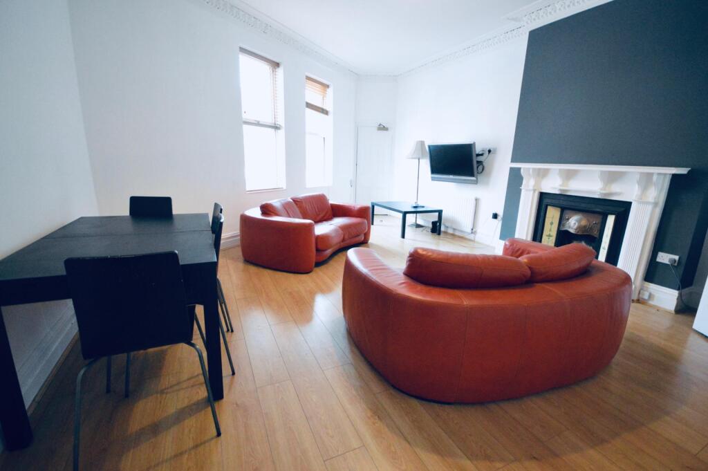 5 bed Detached for rent in Liverpool. From Rooms4u - Liverpool