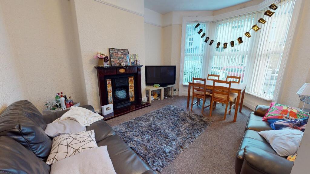 4 bed Detached for rent in Liverpool. From Rooms4u - Liverpool