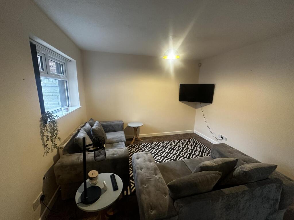 4 bed Detached for rent in Liverpool. From Rooms4u - Liverpool