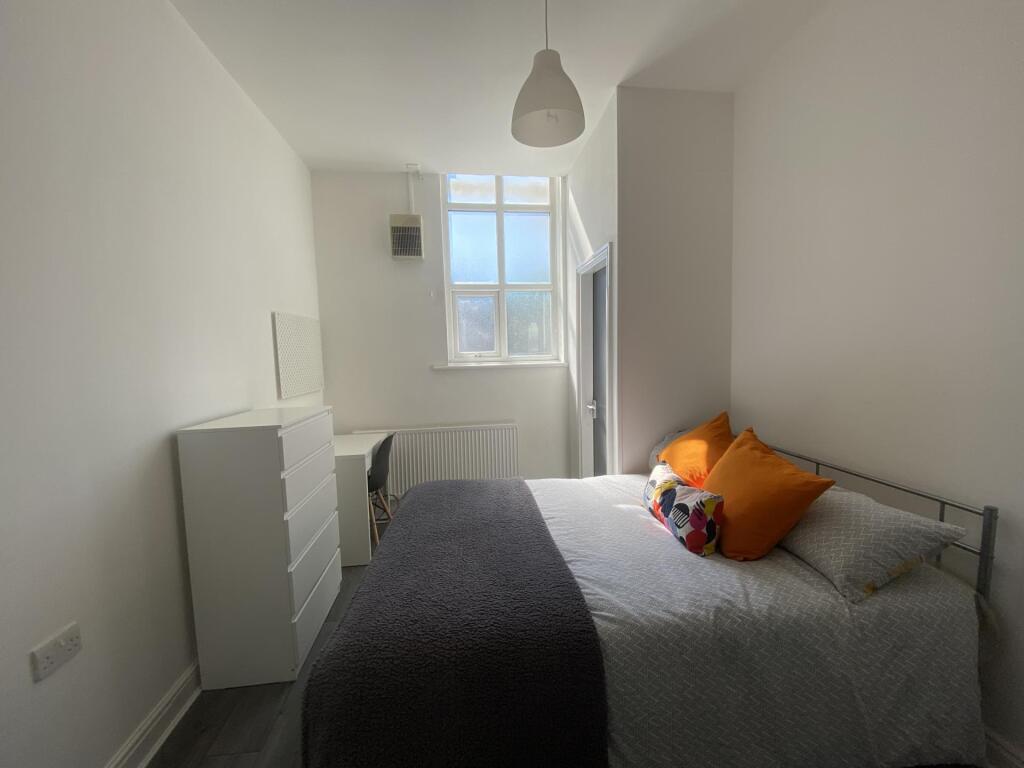 4 bed Detached for rent in Liverpool. From Rooms4u - Liverpool