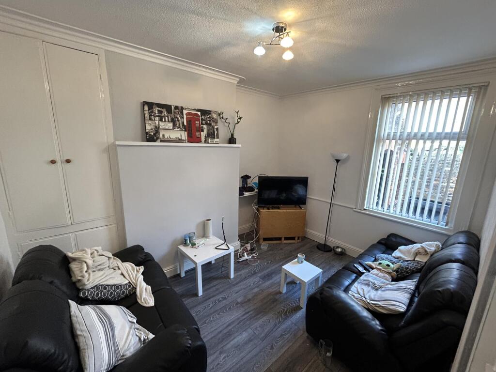 3 bed Detached for rent in Liverpool. From Rooms4u - Liverpool