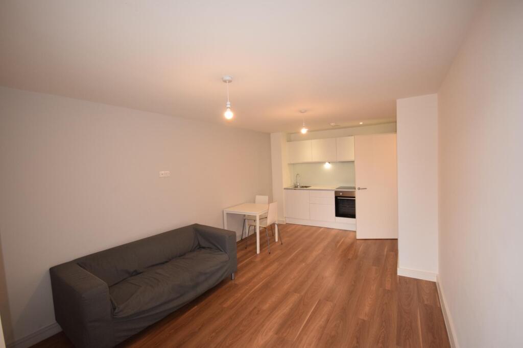 1 bed Detached for rent in Liverpool. From Rooms4u - Liverpool