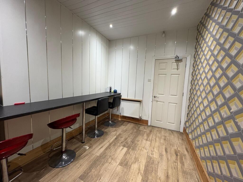 5 bed Detached for rent in Liverpool. From Rooms4u - Liverpool