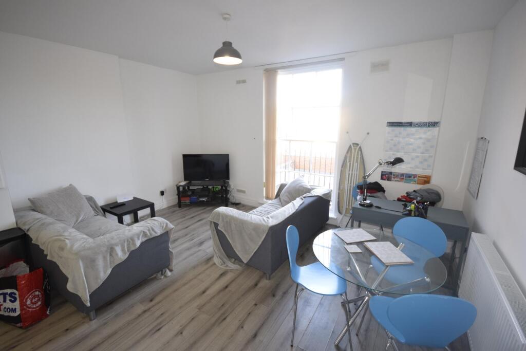 2 bed Detached for rent in Liverpool. From Rooms4u - Liverpool