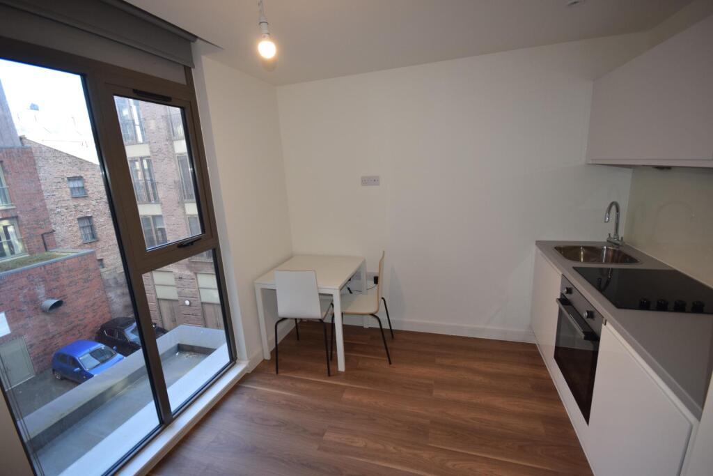 1 bed Detached for rent in Liverpool. From Rooms4u - Liverpool