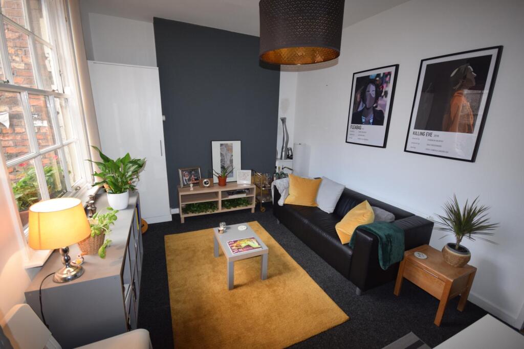 1 bed 1st Floor Flat for rent in Liverpool. From Rooms4u - Liverpool