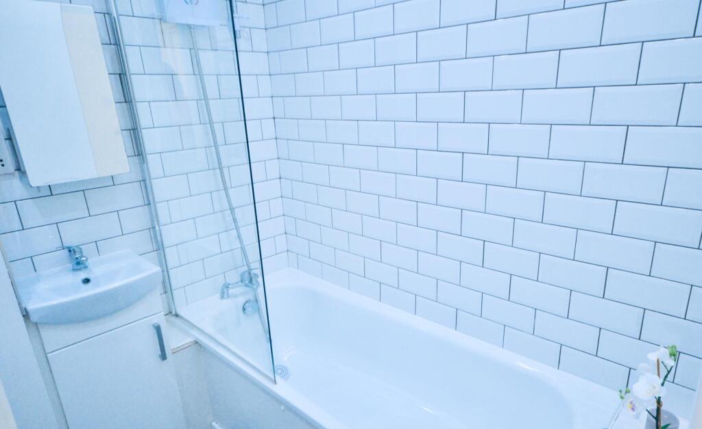 1 bed 1st Floor Flat for rent in Liverpool. From Rooms4u - Liverpool