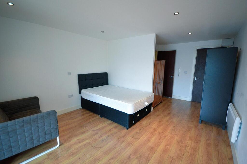 1 bed Detached for rent in Liverpool. From Rooms4u - Liverpool