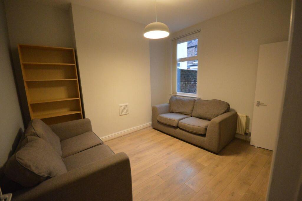 4 bed Detached for rent in Liverpool. From Rooms4u - Liverpool