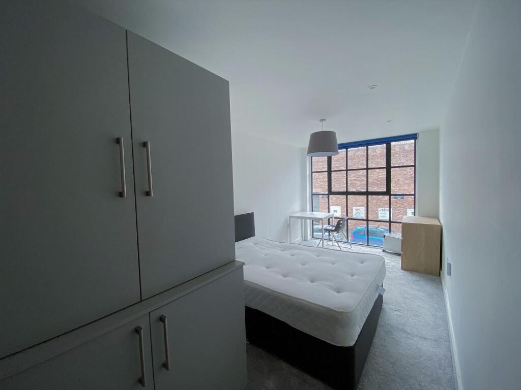 6 bed Detached for rent in Liverpool. From Rooms4u - Liverpool