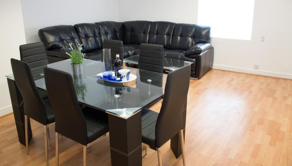 5 bed Detached for rent in Liverpool. From Rooms4u - Liverpool 5 bed Detached for rent in Liverpool. From Rooms4u - Liverpool