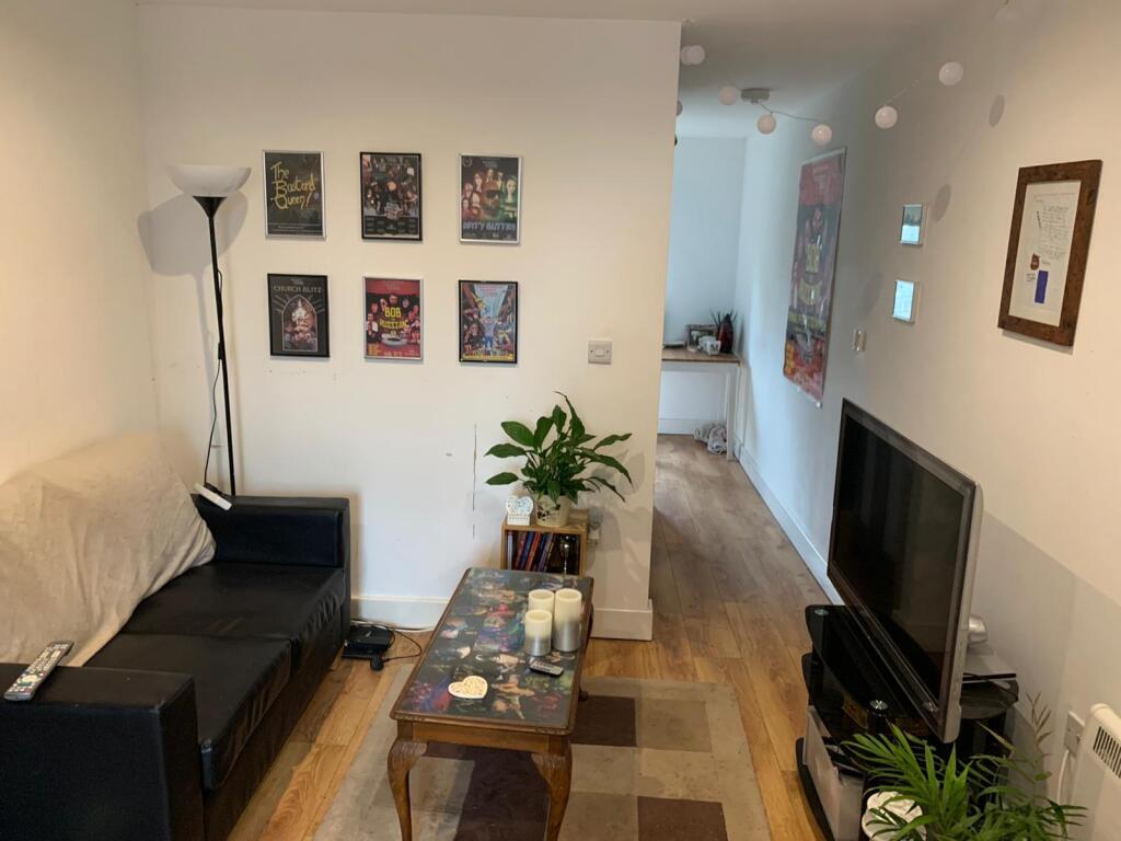 1 bed Detached for rent in Liverpool. From Rooms4u - Liverpool