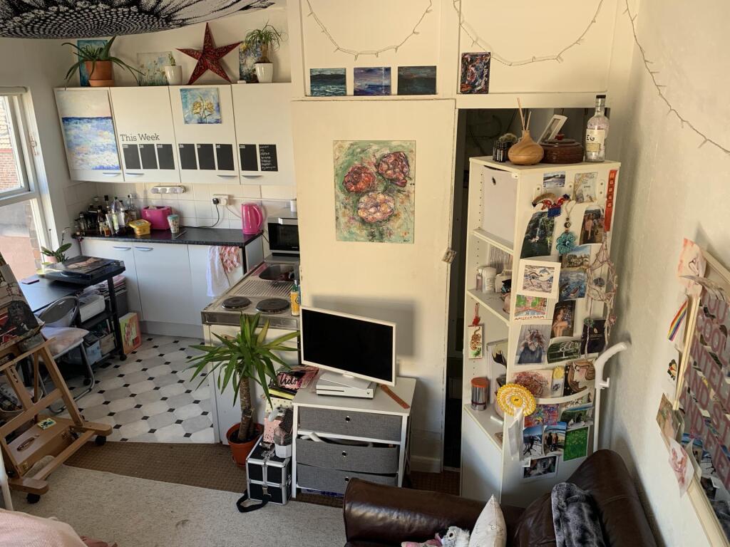 1 bed 1st Floor Flat for rent in Liverpool. From Rooms4u - Liverpool 1 bed 1st Floor Flat for rent in Liverpool. From Rooms4u - Liverpool