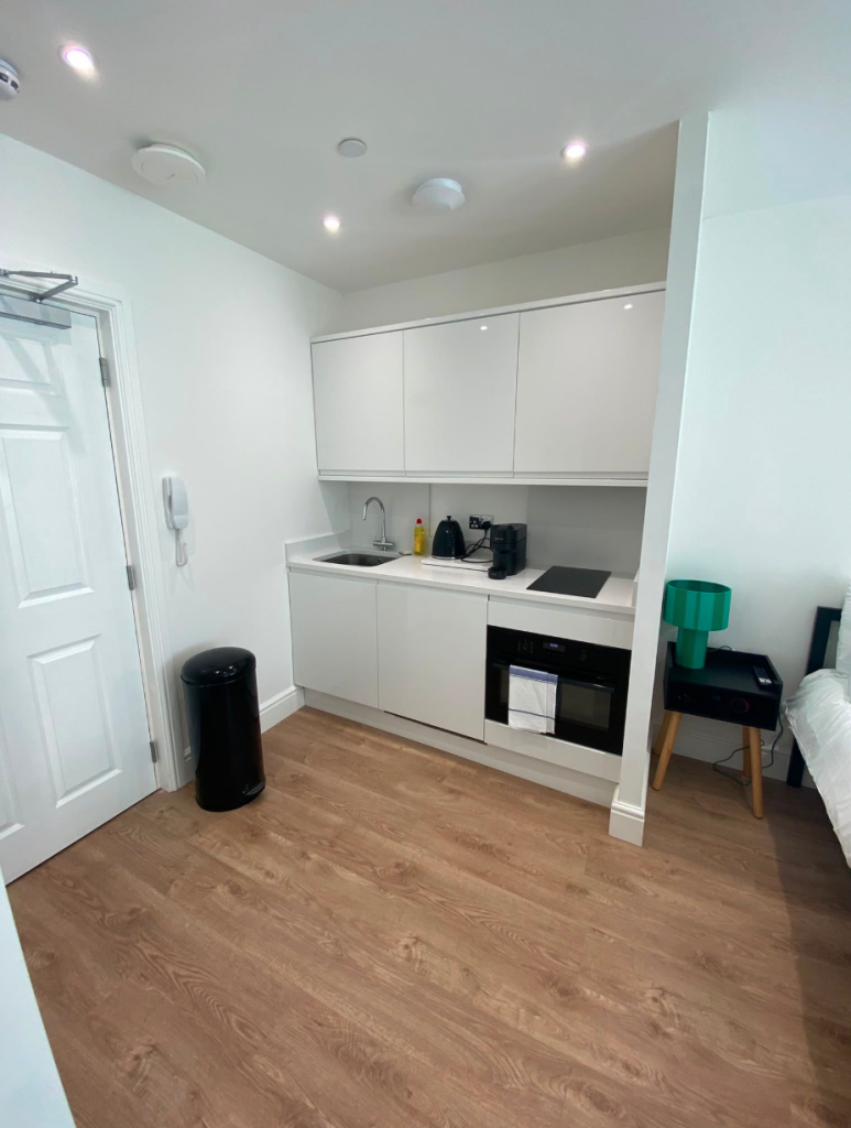 4 bed Studio for rent in Liverpool. From Rooms4u - Liverpool 4 bed Studio for rent in Liverpool. From Rooms4u - Liverpool