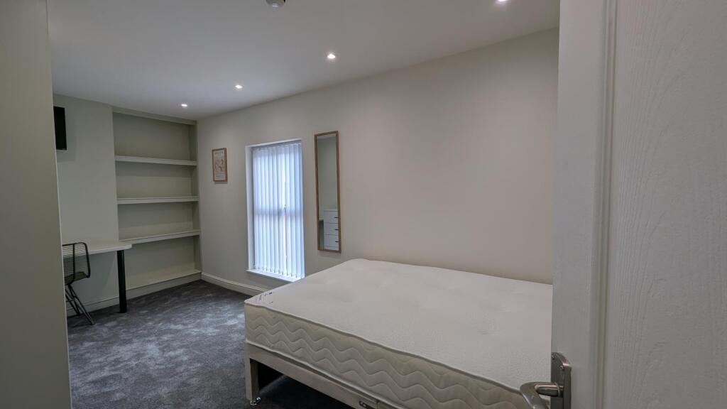 3 bed Detached for rent in Liverpool. From Rooms4u - Liverpool