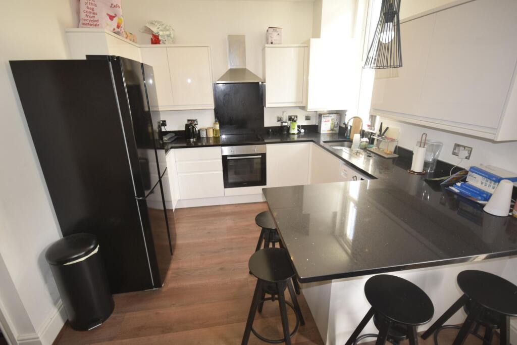 4 bed Detached for rent in Liverpool. From Rooms4u - Liverpool