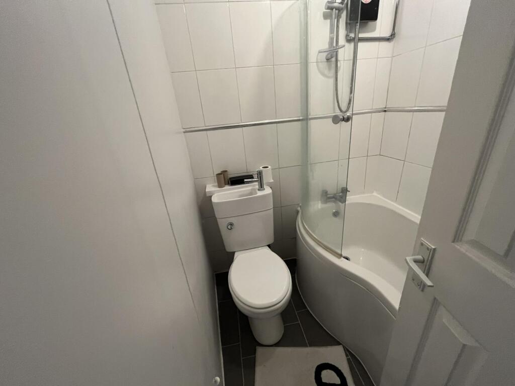 6 bed Detached for rent in Liverpool. From Rooms4u - Liverpool