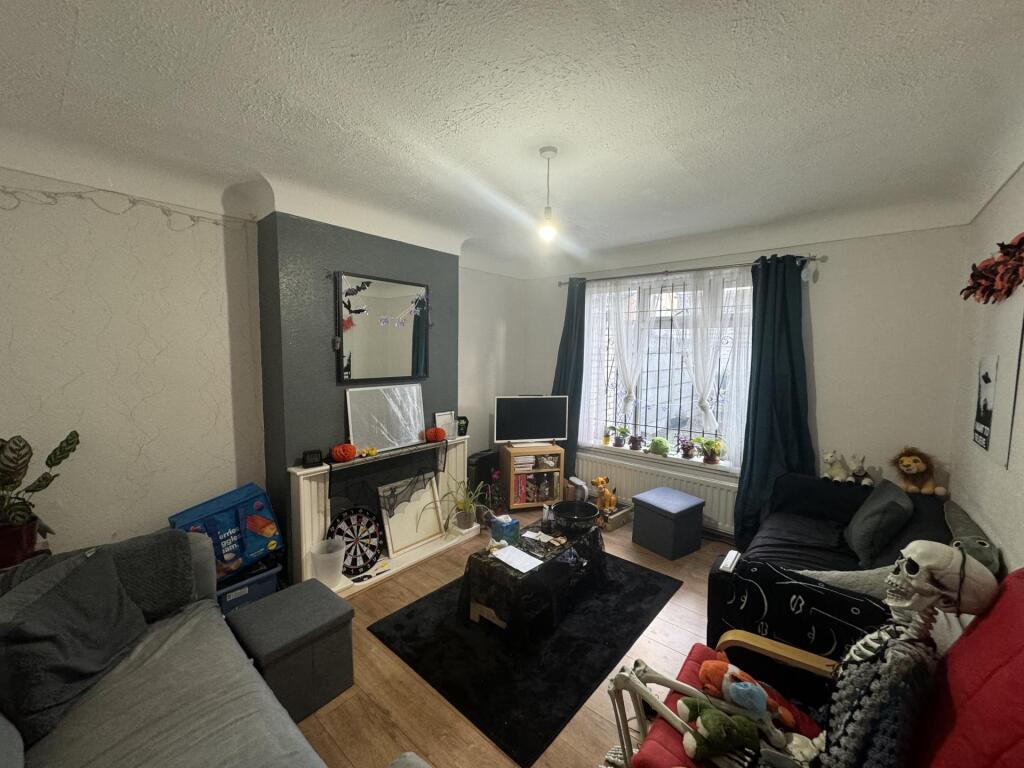 4 bed Detached for rent in Liverpool. From Rooms4u - Liverpool