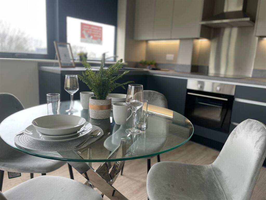 1 bed 1st Floor Flat for rent in West Bromwich. From Samuel & Co - West Bromwich