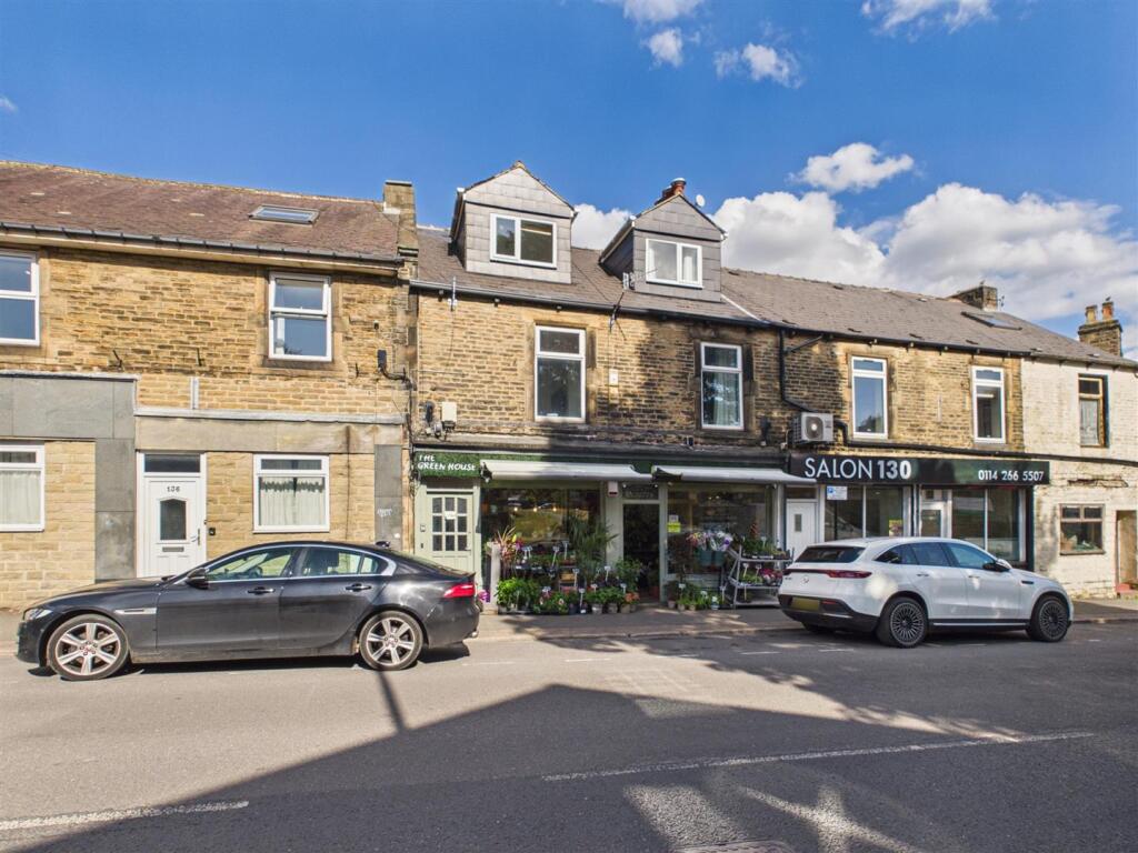 4 bed Detached for rent in Sheffield. From Saxton Mee - Sheffield 4 bed Detached for rent in Sheffield. From Saxton Mee - Sheffield