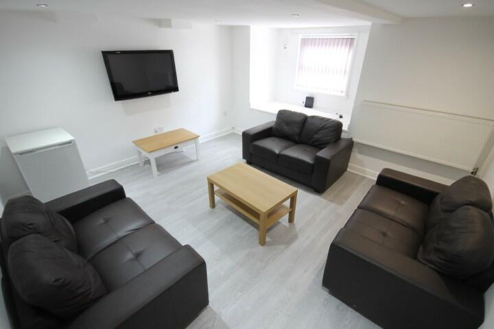 6 bed End of Terrace for rent in Leeds. From sbliving - Leeds
