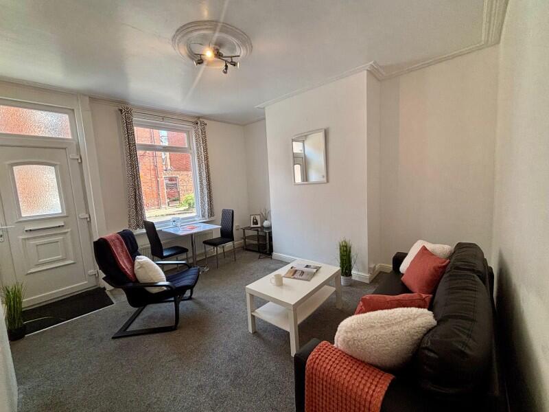 2 bed Mid Terraced House for rent in Leeds. From Spencer Properties - Leeds 2 bed Mid Terraced House for rent in Leeds. From Spencer Properties - Leeds