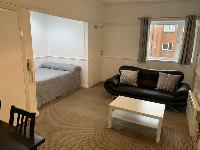 1 bed Apartment for rent in Leeds. From Spencer Properties - Leeds