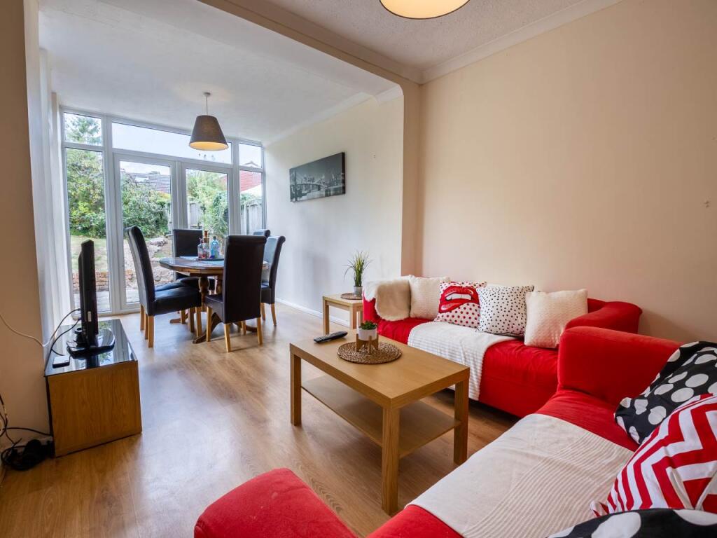 6 bed Detached for rent in Rough Common. From Student Places Ltd - Canterbury