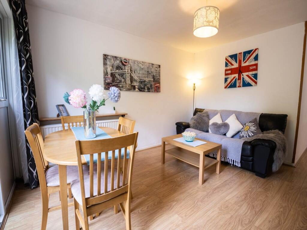 4 bed Detached for rent in Rough Common. From Student Places Ltd - Canterbury