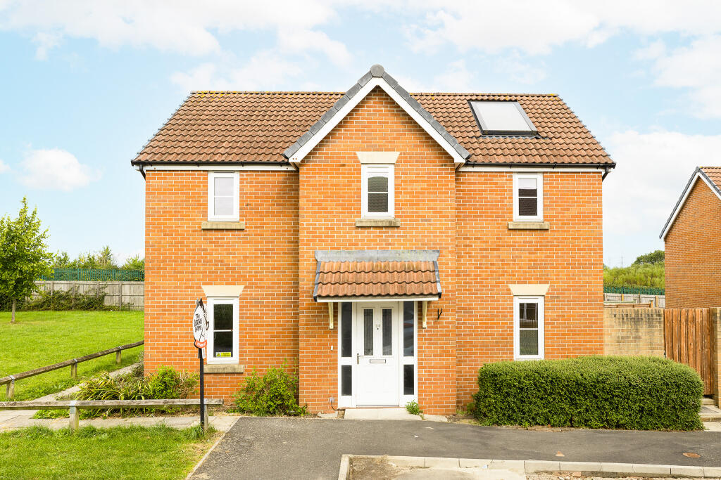 6 bed Detached for rent in Broomhill. From The Letting Game - Henleaze