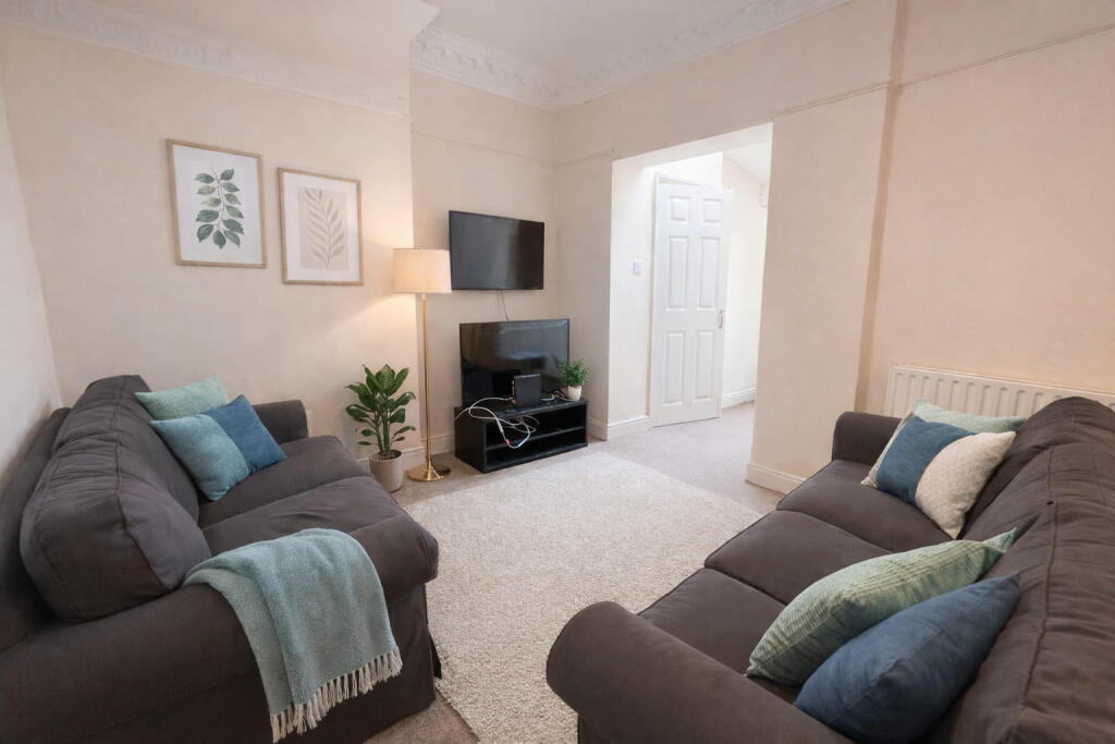 8 bed Mid Terraced House for rent in Filton. From The Letting Game - Henleaze