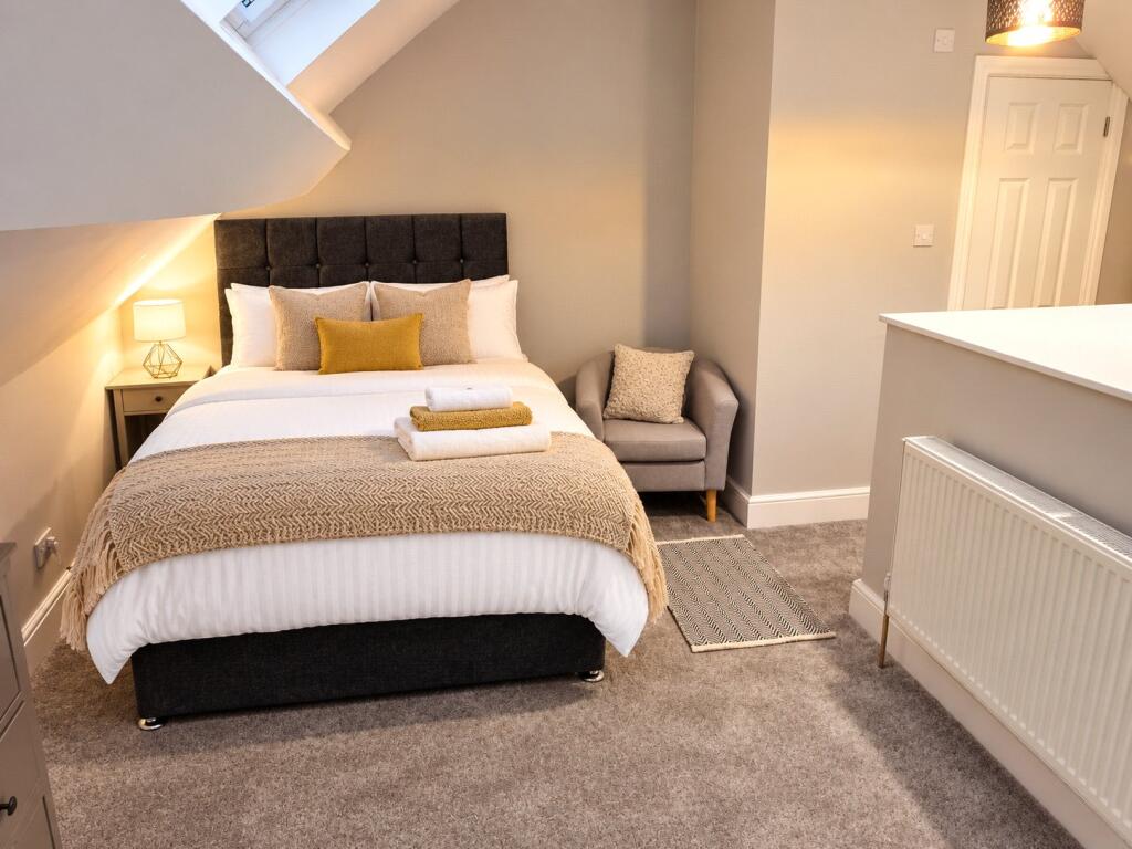 1 bed House Share for rent in Bristol. From The Letting Game - Henleaze