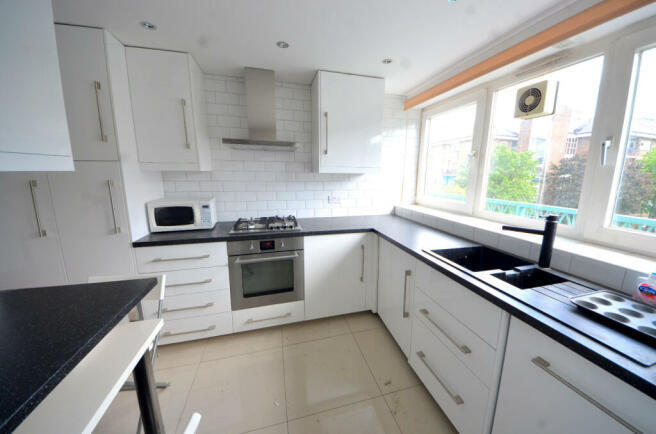 3 bed Apartment for rent in London. From The Online Letting Agents Ltd - Bury St Edmunds