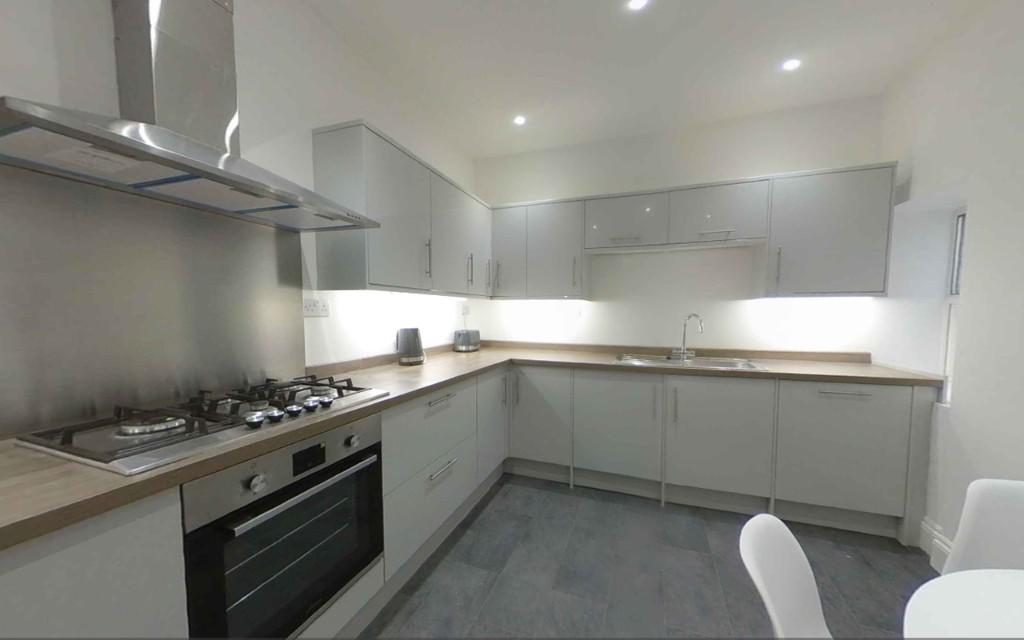 6 bed Mid Terraced House for rent in Plymouth. From Unity Lets - Plymouth 6 bed Mid Terraced House for rent in Plymouth. From Unity Lets - Plymouth