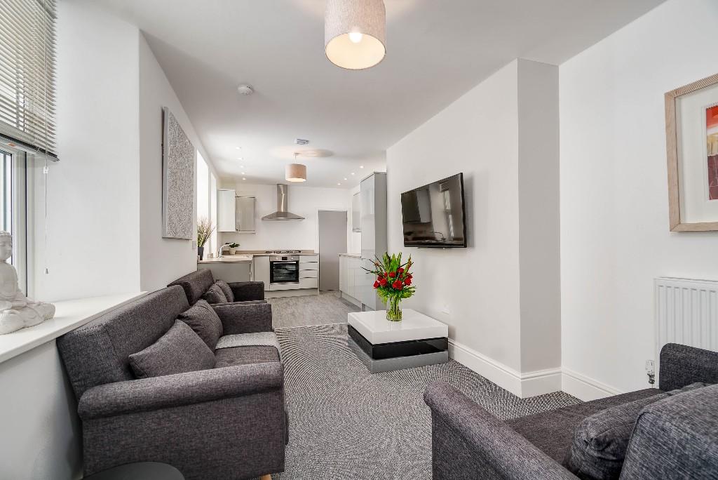 6 bed Mid Terraced House for rent in Plymouth. From Unity Lets - Plymouth 6 bed Mid Terraced House for rent in Plymouth. From Unity Lets - Plymouth