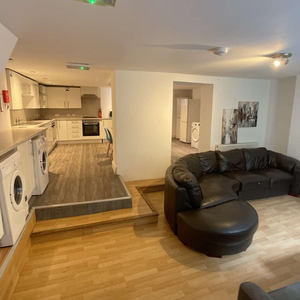 9 bed House Share for rent in Plymouth. From Unity Lets - Plymouth