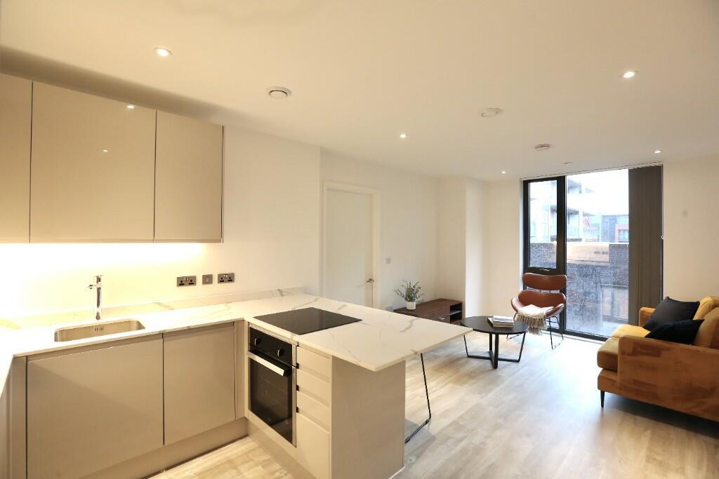 2 bed Apartment for rent in Manchester. From urbanbubble - Manchester
