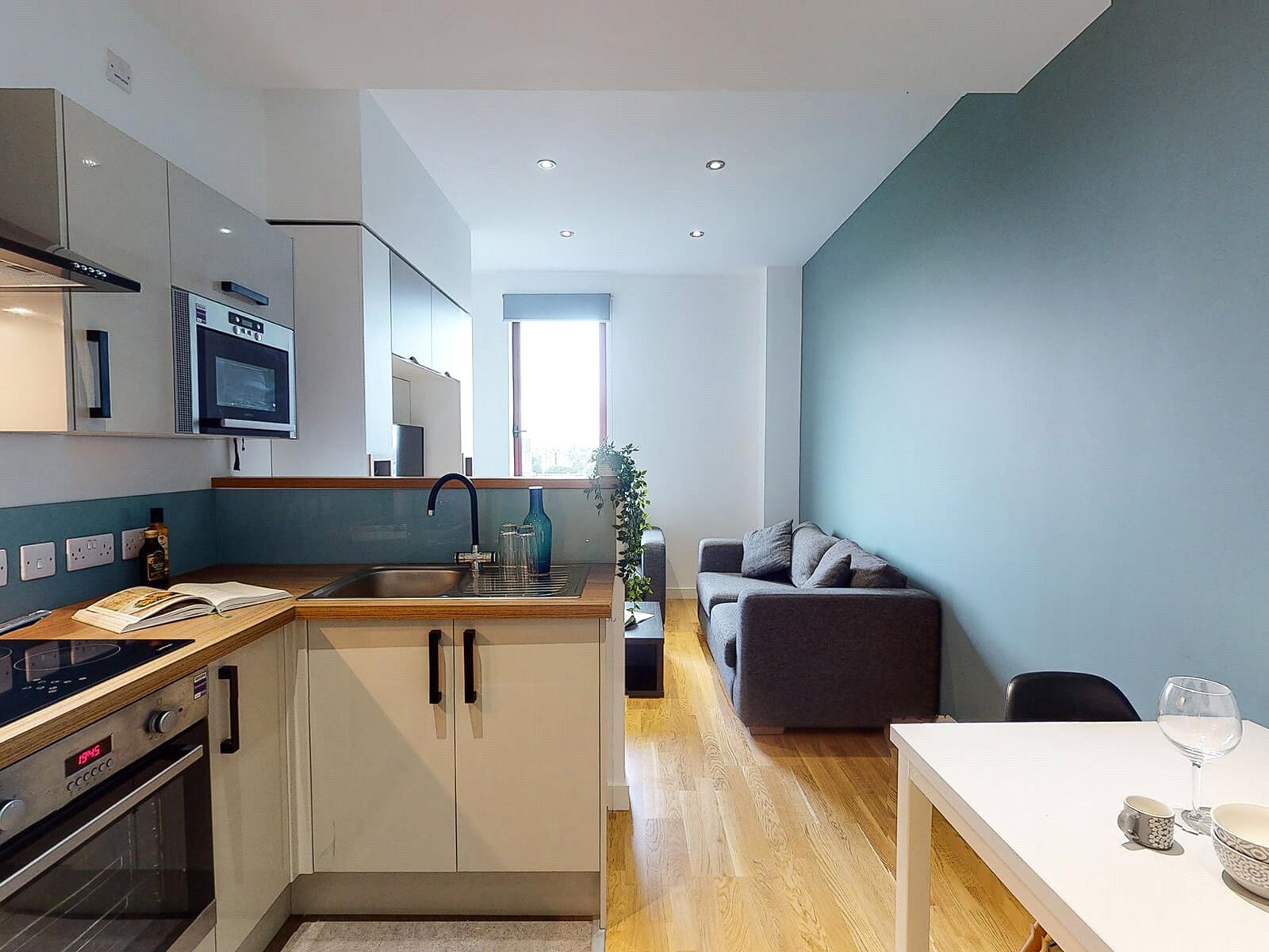 2 bed apartment for rent in Leeds. From YPP - Sheffield