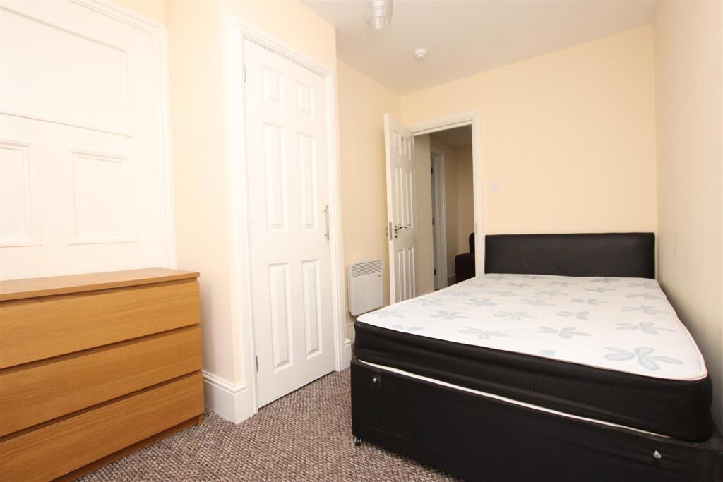 5 bed 1st Floor Flat for rent in Bristol. From Aspire to Move