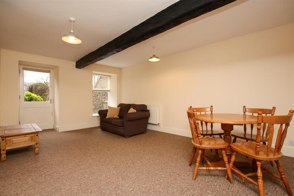 1 bed 1st Floor Flat for rent in Bath. From Aspire to Move