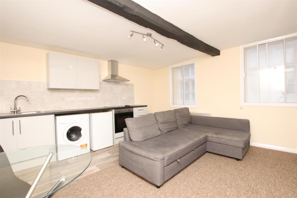 1 bed 1st Floor Flat for rent in Bristol. From Aspire to Move