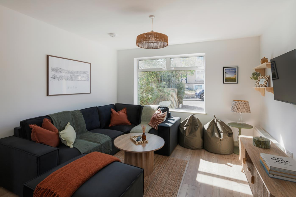 6 bed House Share for rent in Bath. From Aspire to Move