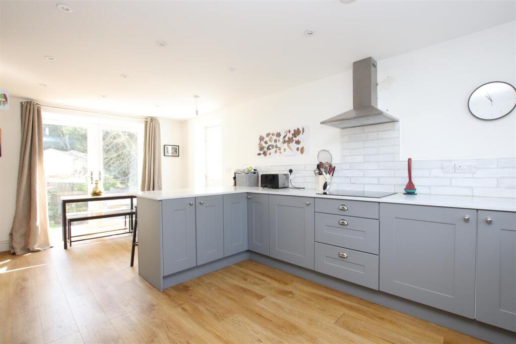 5 bed House Share for rent in Bath. From Aspire to Move 5 bed House Share for rent in Bath. From Aspire to Move