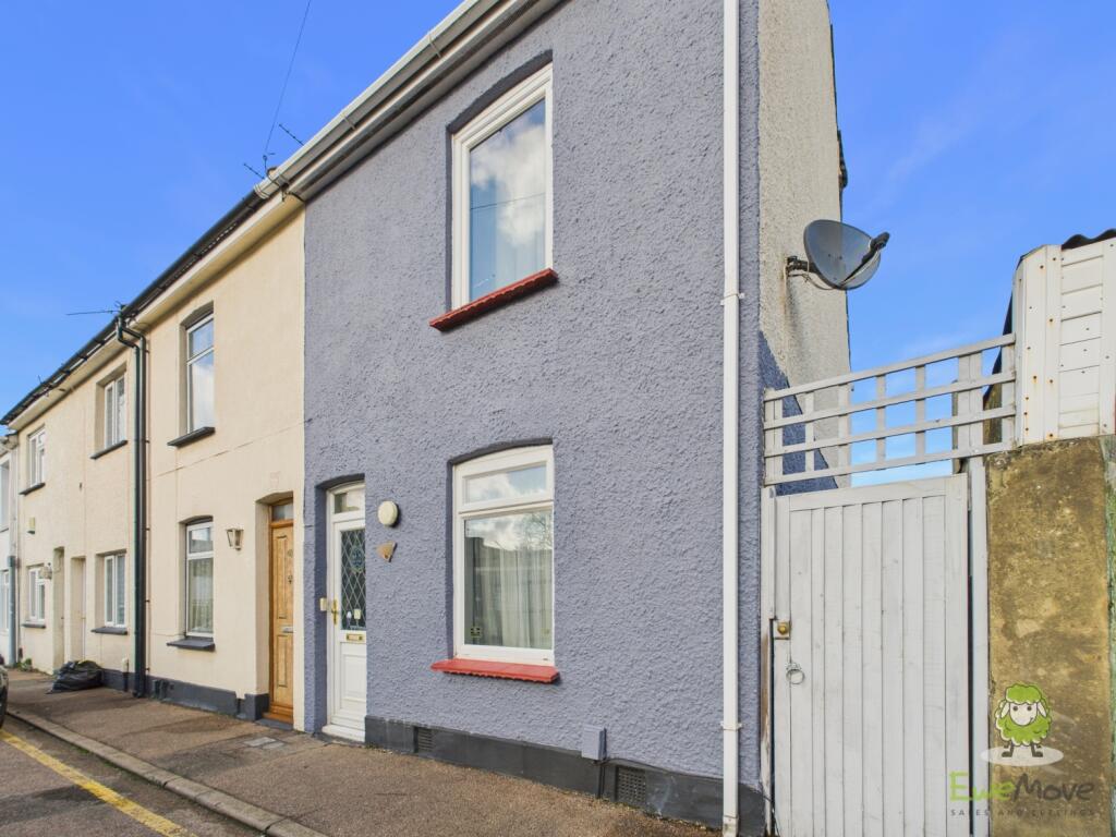 2 bed End of Terrace for rent in Lower Twydall. From EweMove - Covering Yorkshire 2 bed End of Terrace for rent in Lower Twydall. From EweMove - Covering Yorkshire