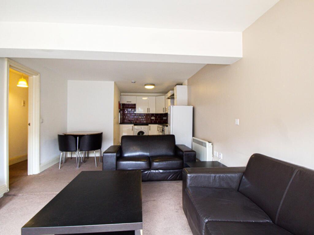 2 bed Apartment for rent in . From Beercocks - Cottingham